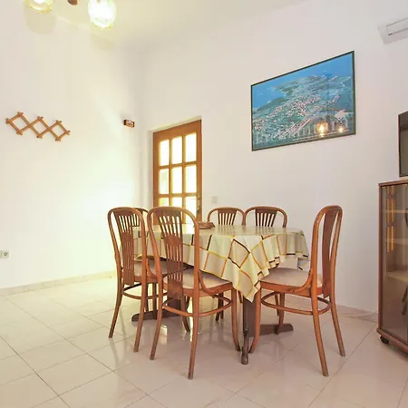 Apartment Luciano 1728 *